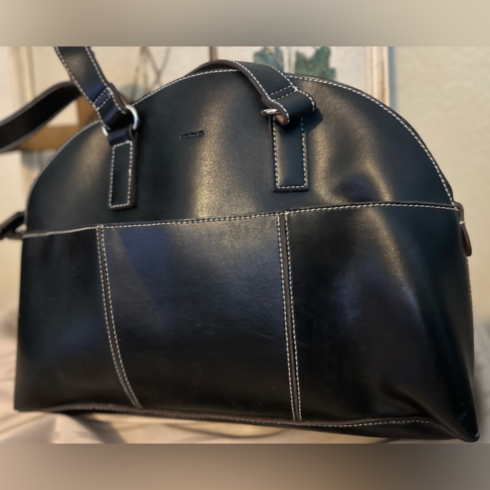 EUC Mondani of New York black bag, shoulder size and very clean.